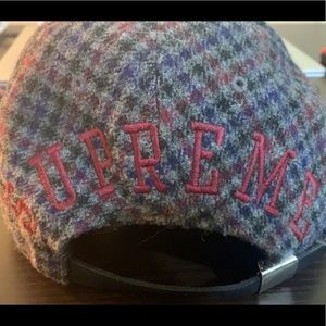 Supreme wool houndstooth leather strap panel cap